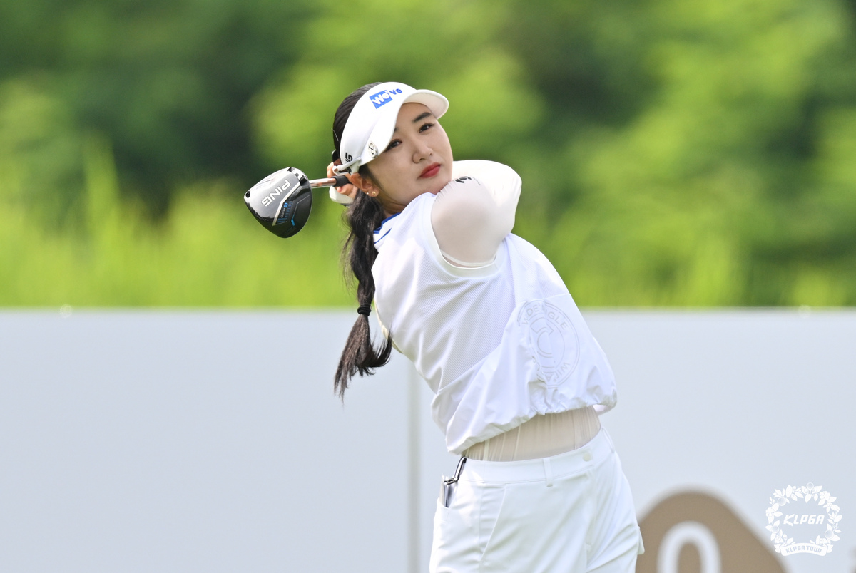 골프 박혜준, 73번째 대회서 데뷔 첫승